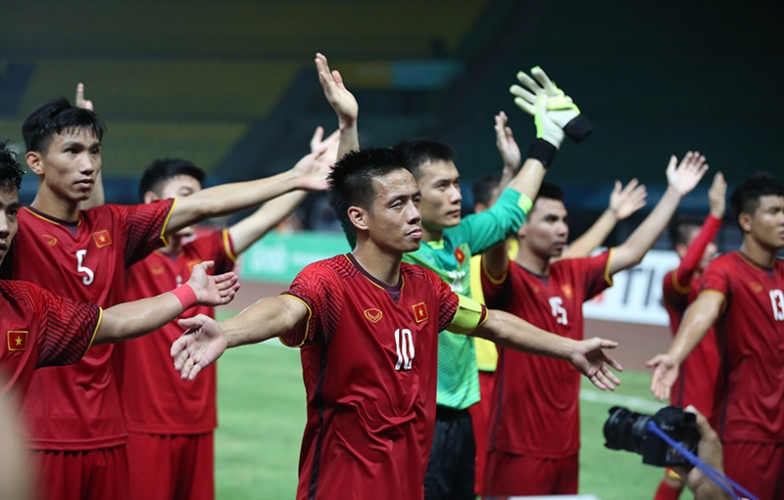 CĐV Thái Lan: 'Việt Nam đúng là vua Đông Nam Á'