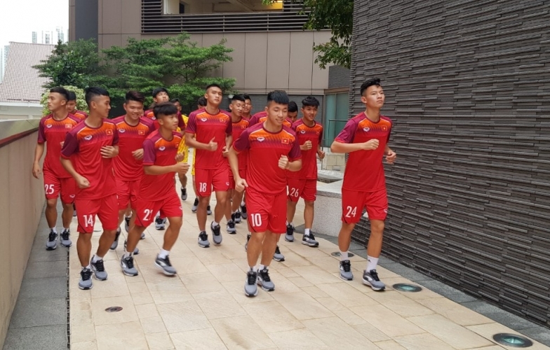 U18 Việt Nam đã đặt chân tới HongKong