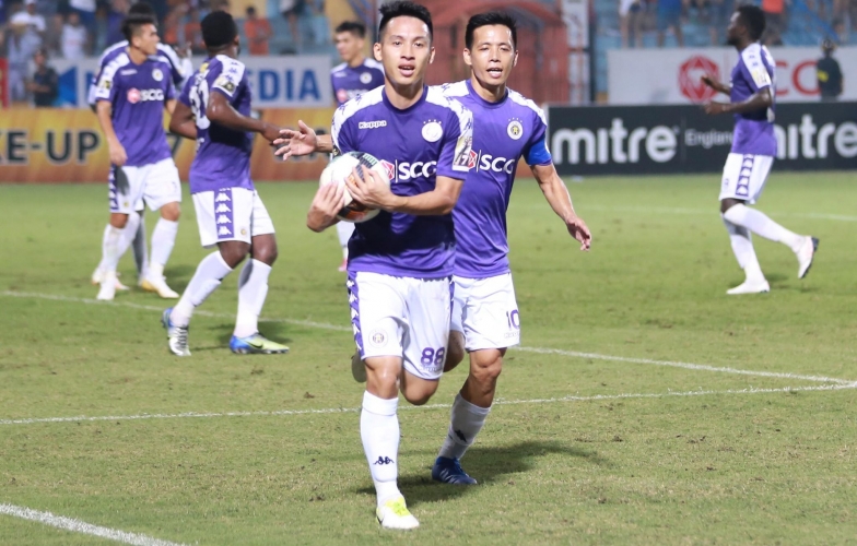 Đỗ Hùng Dũng tỏa sáng, Hà Nội đánh bại Sài Gòn trên sân nhà