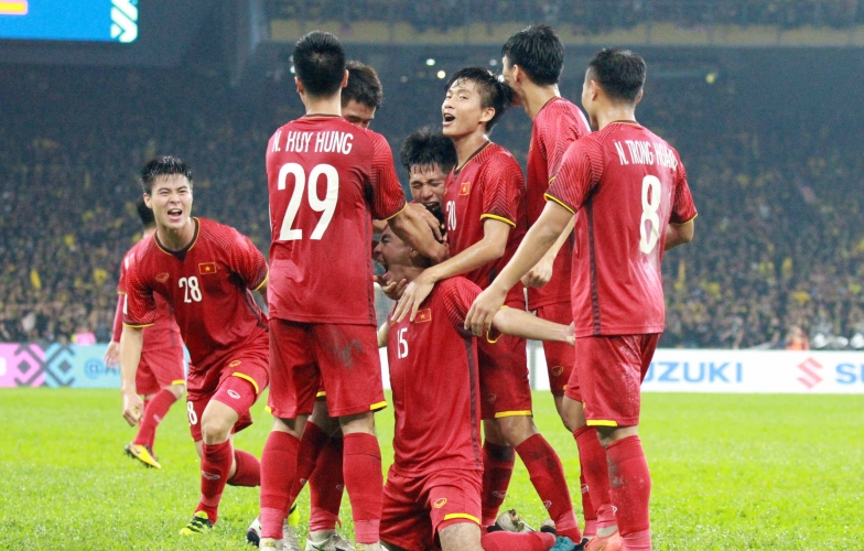 World Cup 2022 qualifier: Quang Hai shines, Vietnam scores 3 points at home
