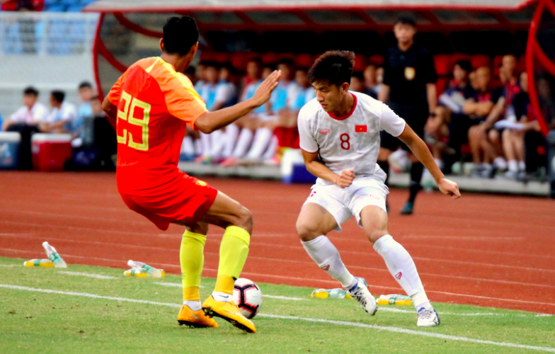 U22 Việt Nam đá 'tiki-taka' khiến U22 Trung Quốc choáng váng