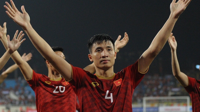 Trung vệ Bùi Tiến Dũng: 'Thầy Park đúng là bậc thầy'