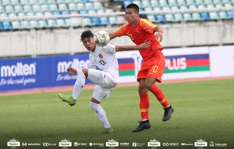 Dứt điểm tệ, U19 Trung Quốc nhọc nhằn vượt ải U19 Singapore