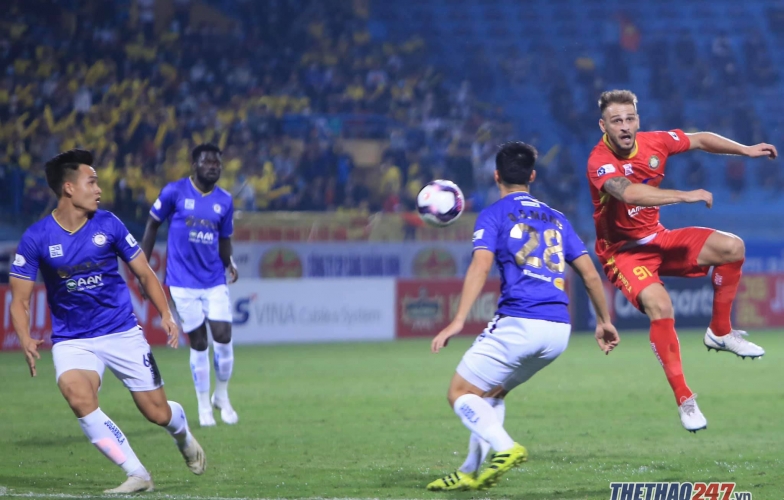 'Hung thần của Hà Nội FC' mất hút trước Duy Mạnh