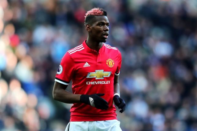 Chán MU, Pogba suýt 'ăn thua đủ' với đồng đội