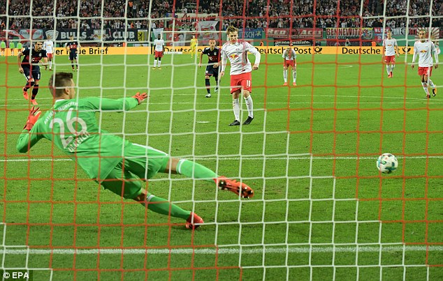 Highlights: Leipzig 1-1(Pen4-5) Bayern Munich (Cup quốc Gia)