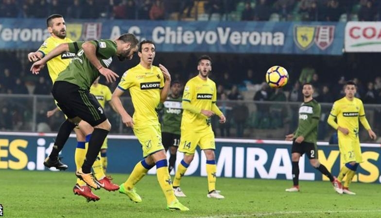 Highlights: Chievo 0-2 Juventus (Vòng 22 - Serie A)