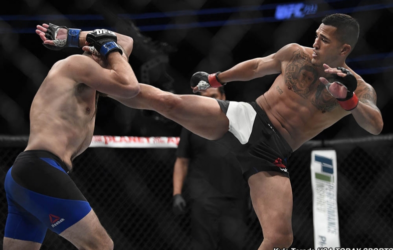 Anthony Pettis: 'Coi thường tôi thì Thompson và cả thế giới sẽ sốc đấy'