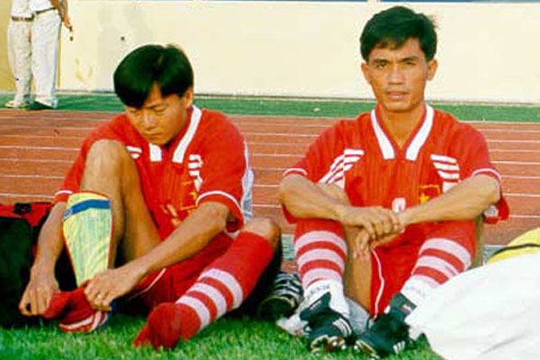 Anh em nhà Văn Sỹ: Những gã khổng lồ trong hình hài bé nhỏ