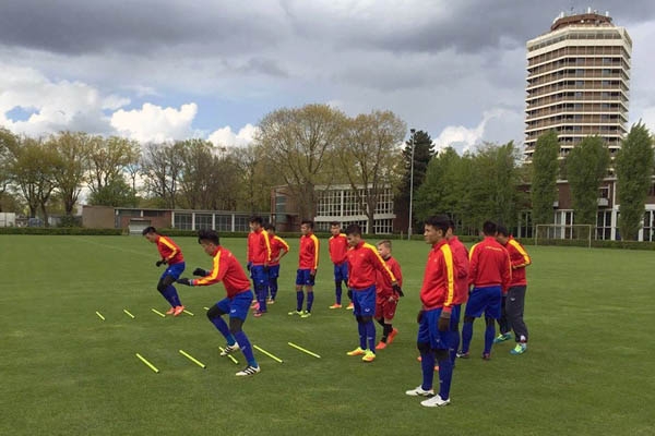 Link xem trực tiếp U20 VN vs U19 Fortuna 05, 23h30 ngày 26/4