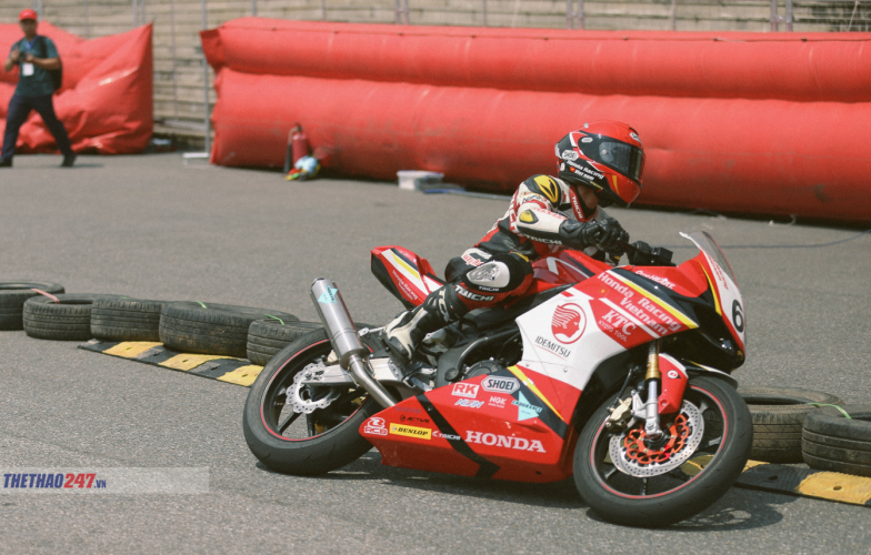 Rượt đuổi mãn nhãn tại giải Đua xe mô tô Việt Nam 2019