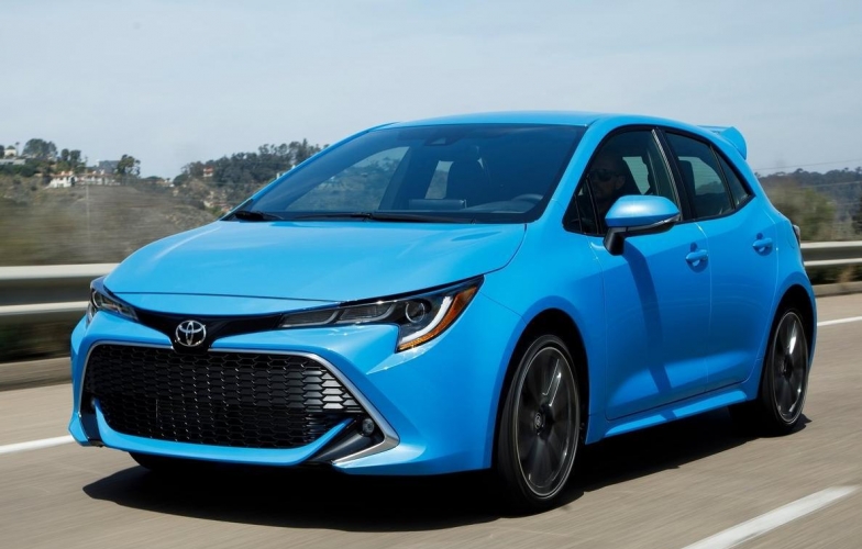 Nhìn lại những phiên bản của Toyota Altis sau hơn nửa thế kỷ