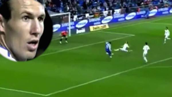 VIDEO: Khoảnh khắc bi hài của Robben trong màu áo Real Madrid