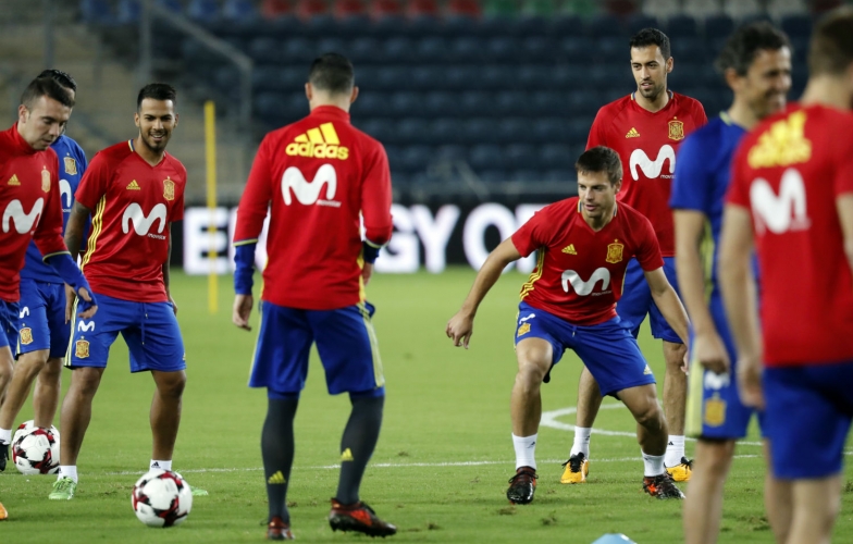 Tây Ban Nha công bố số áo vòng loại Euro 2020: Bất ngờ số 10