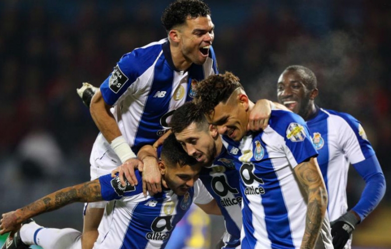 Porto mất cả đội trưởng, đội phó trước đại chiến Liverpool 