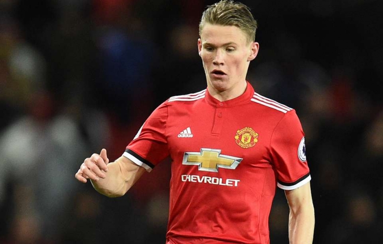 VIDEO: Cú sút xa hiểm hóc mở tỉ số cho M.U của McTominay