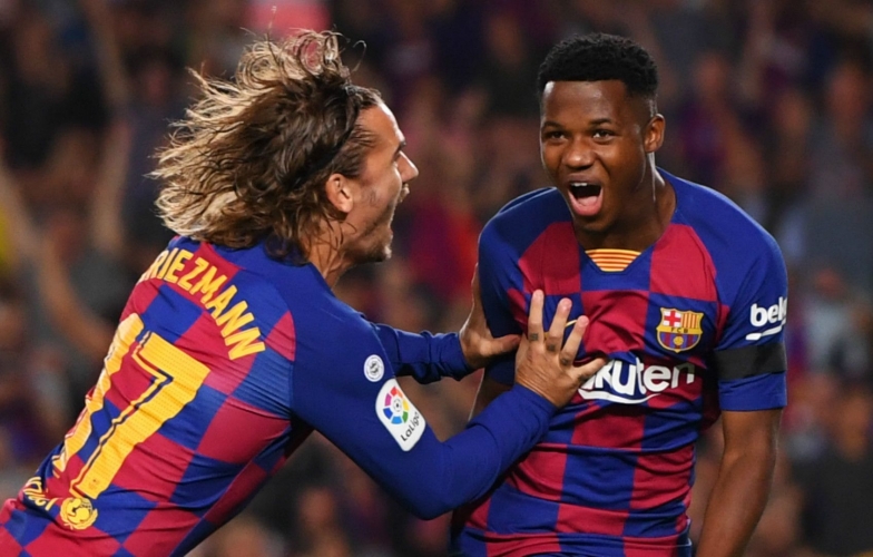 Barcelona mất 'Messi mới' trên hàng công