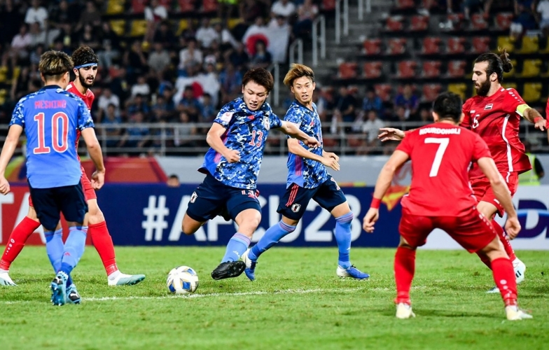 CĐV Nhật: 'Thua thảm ở châu Á thì tổ chức Olympic làm gì?'