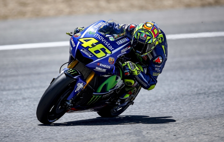 MotoGP 2017 chặng Pháp – Phả lửa vào gáy Rossi