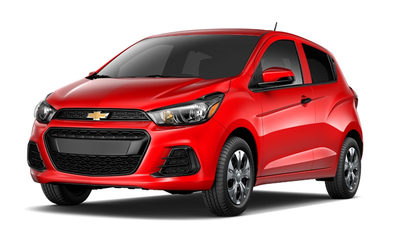 Top 4 mẫu ô tô cỡ nhỏ giảm giá mạnh trong tháng này