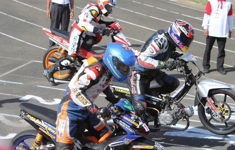 “Nhất tiện, lưỡng cử” của Honda Việt Nam Racing