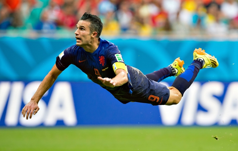 VIDEO: Chiêm ngưỡng bàn thắng đẹp nhất sự nghiệp của Van Persie