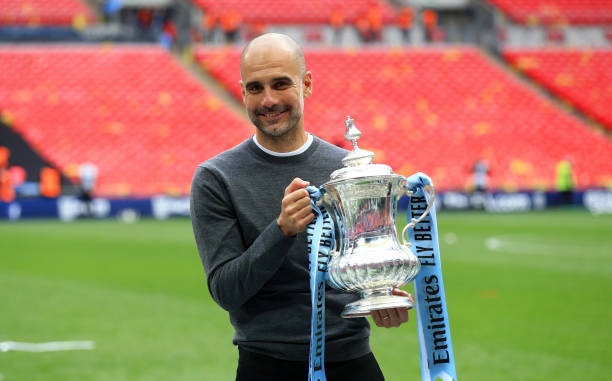 Pep Guardiola: 'Giành cú ăn ba quốc nội còn khó hơn vô địch C1'