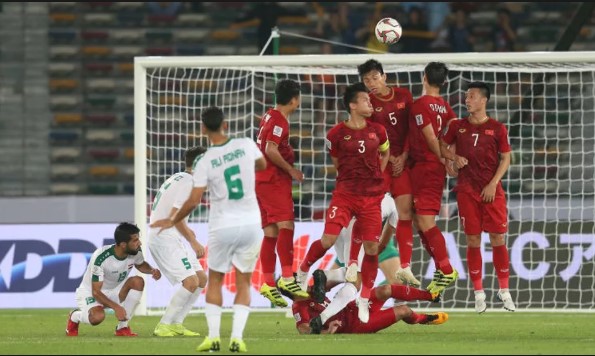 CHÍNH THỨC: Chân sút từng xé lưới Việt Nam sang Mỹ thi đấu với giá kỷ lục