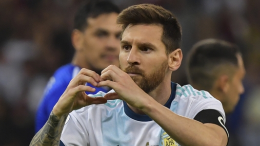 Messi bất ngờ giành Quả bóng vàng Copa America 2019