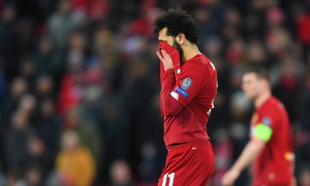 Thủ môn mắc sai lầm khiến ĐKVĐ Liverpool bị loại khỏi Cúp C1