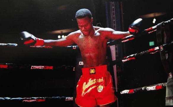 Võ sĩ tử nạn ngay trong lần đầu tiên lên võ đài