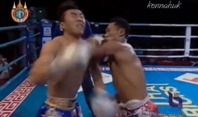 VIDEO: Cao thủ Trung Quốc coi thường 'Vua Muay Thái' và cái kết