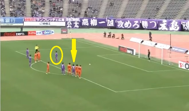VIDEO: Pha phối hợp đá penalty 'độc nhất vô nhị', đánh lừa cả thế giới