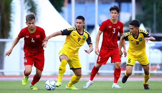 'Bại tướng' U22 Việt Nam bị đội bóng Anh thanh lý hợp đồng