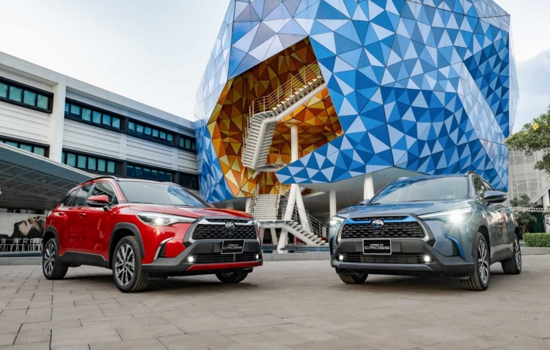 Giá lăn bánh Toyota Corolla Cross vừa ra mắt: Từ 814 triệu VNĐ