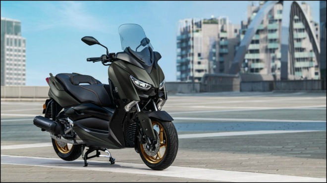 Yamaha XMAX 125 ra mắt, xe ga cỡ nhỏ hầm hố và thể thao