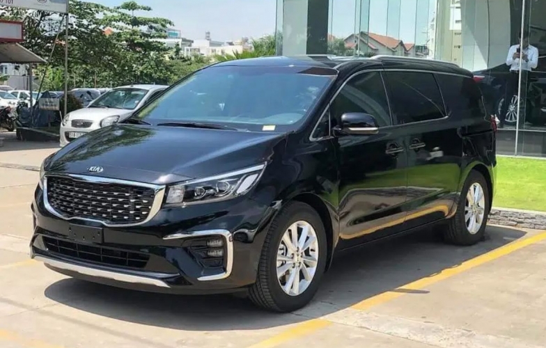 Kia Sedona Signature 2020 về đại lý, chờ ra mắt tại Việt Nam