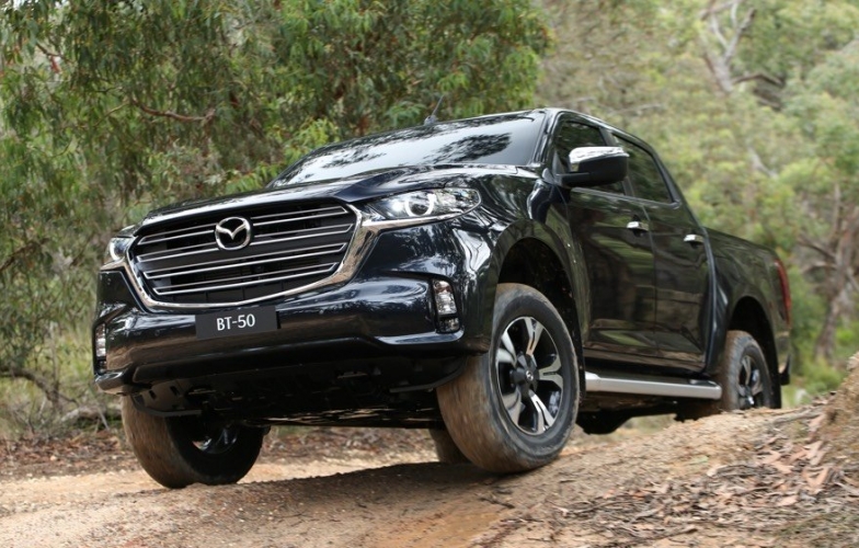 Mazda BT-50 đời mới về đến ASEAN, sắp đấu Ford Ranger tại VN