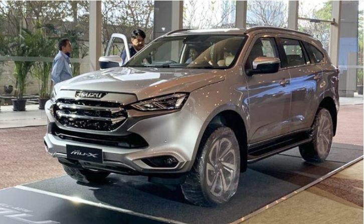 'Đối thủ' của Everest, Fortuner gây sốt với 7000 đơn hàng 1 tháng