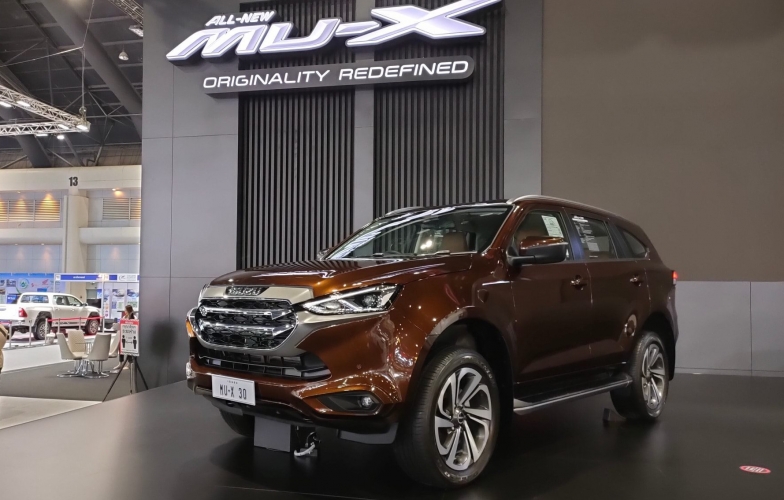 SUV 7 chỗ Isuzu Mu-X 2021 chốt ra mắt sau Tết