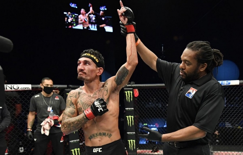 Max Holloway trông chờ một trận đấu với Khabib Nurmagomedov