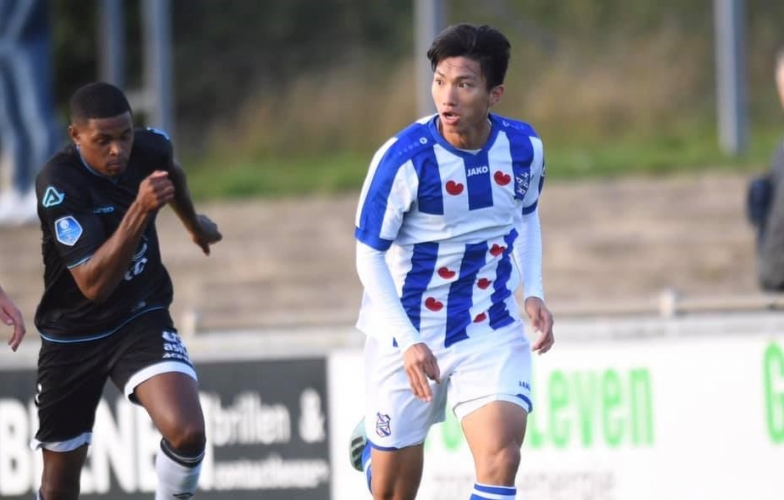 Tại sao Văn Hậu được CLB Heerenveen thuê chuyên gia dinh dưỡng riêng?
