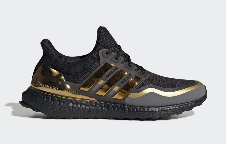Adidas phù phép UltraBoost 1.0 với viền vàng 'chói mắt'