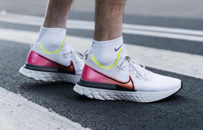 Nike ra mắt giày chạy React Infinity Run giảm chấn thương