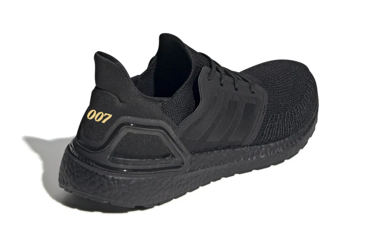 Lộ ảnh UltraBoost 20 điệp viên 007 siêu độc