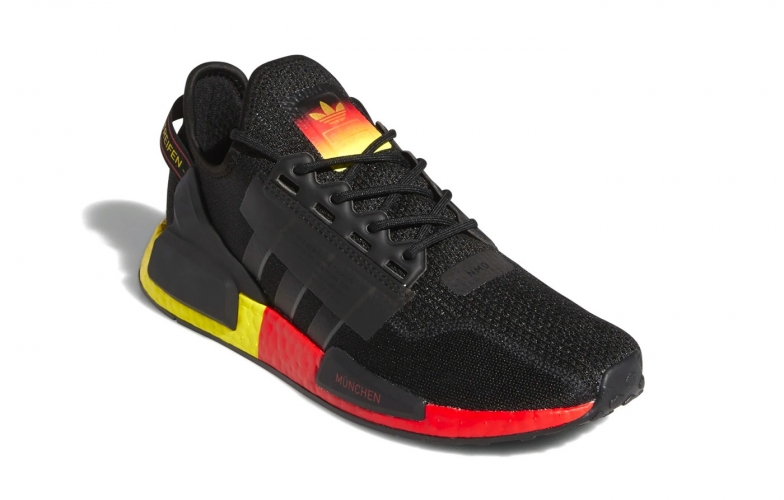 Adidas NMD R1 V2 'Munich' lạ mắt với màu cờ nước Đức