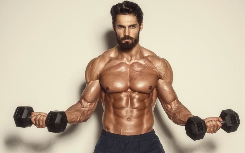 Xây cơ bụng 6 múi tại nhà trong 3 tuần với tạ đơn