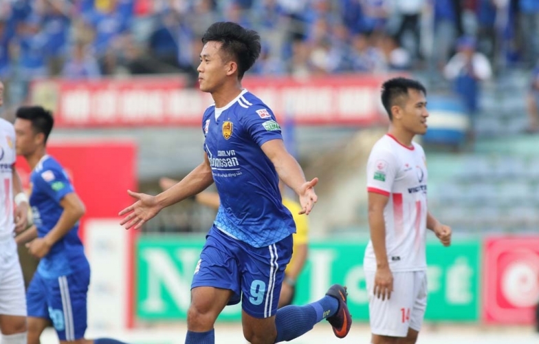 Quảng Nam và Nam Định chia điểm trong trận cầu kịch tính