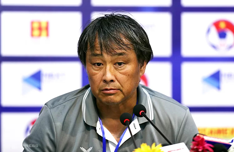 HLV U18 Campuchia: 'Tương lai Việt Nam có thể dự World Cup'