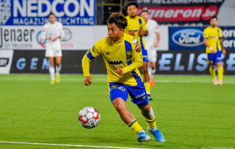 Công Phượng ngồi ngoài, Sint-Truiden thắng nhọc đối thủ hạng dưới